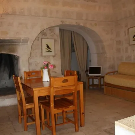 Masseria Maccarone בית כפרי *